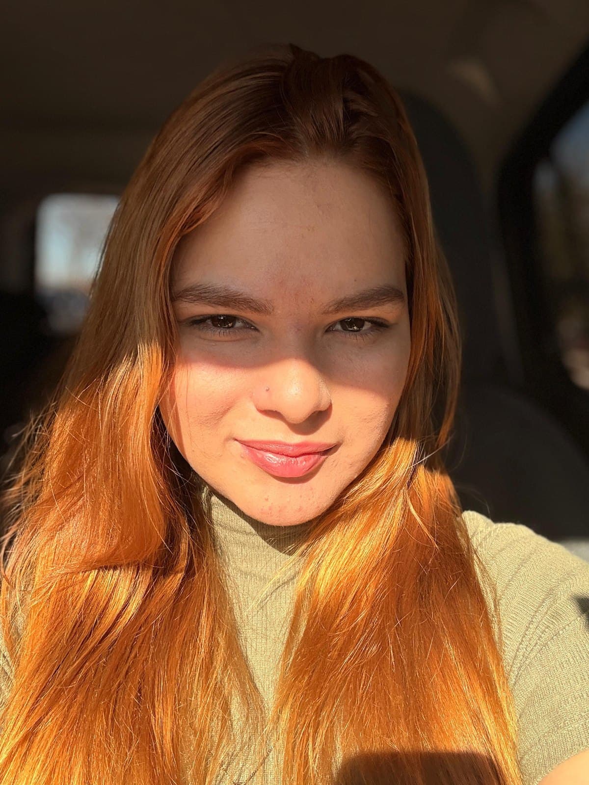 Isabeli Cristina, nail designer em Brasília